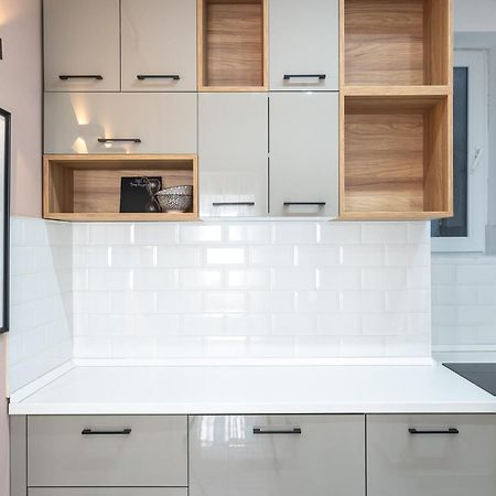 The Loft Luxury Apartments-Near The Park In The City Center Bucarest Esterno foto