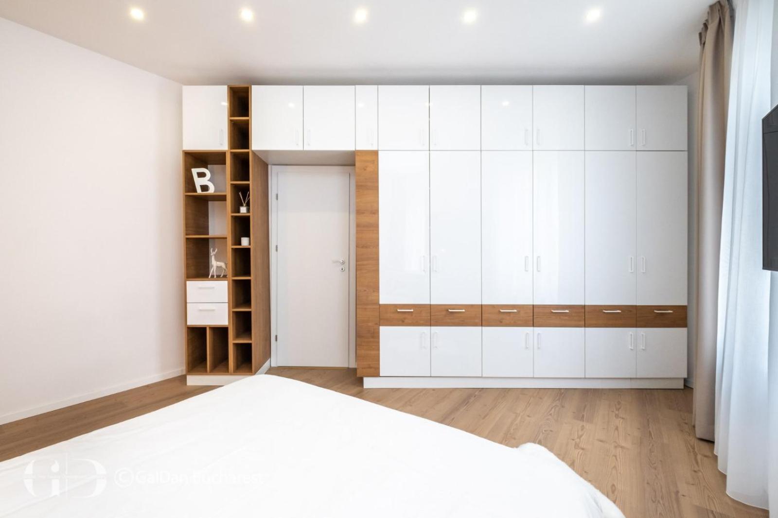 The Loft Luxury Apartments-Near The Park In The City Center Bucarest Esterno foto