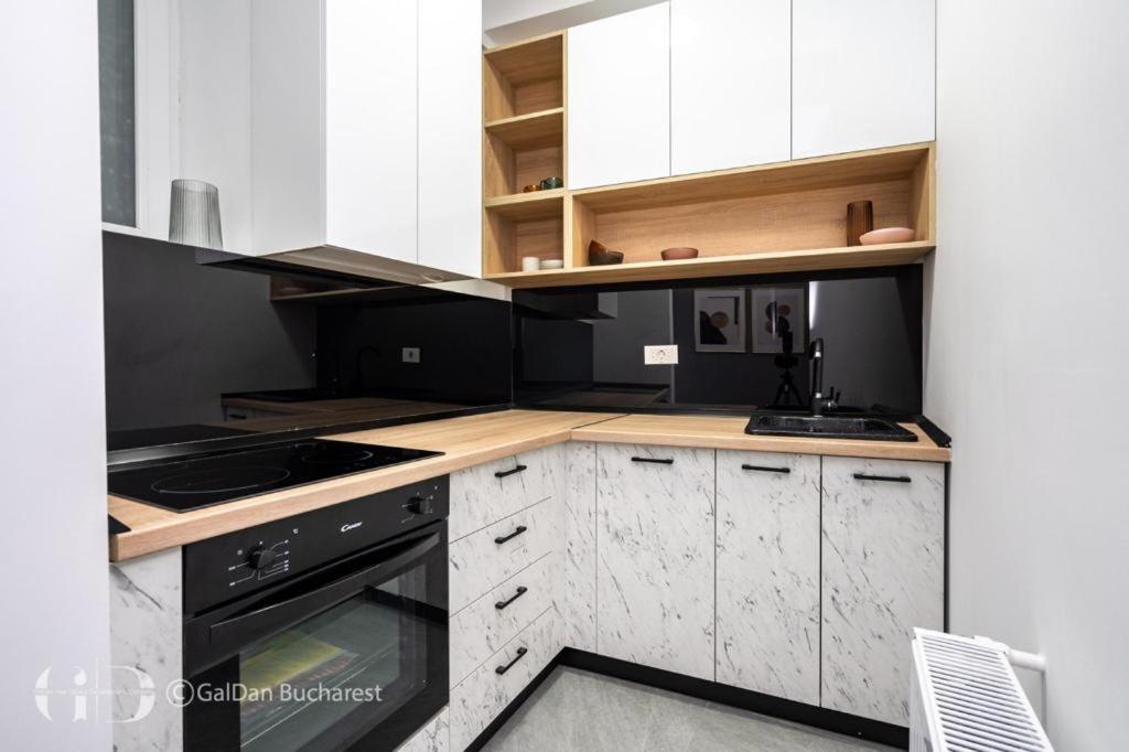 The Loft Luxury Apartments-Near The Park In The City Center Bucarest Esterno foto