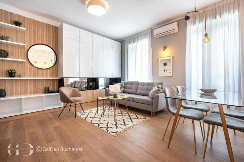 The Loft Luxury Apartments-Near The Park In The City Center Bucarest Esterno foto