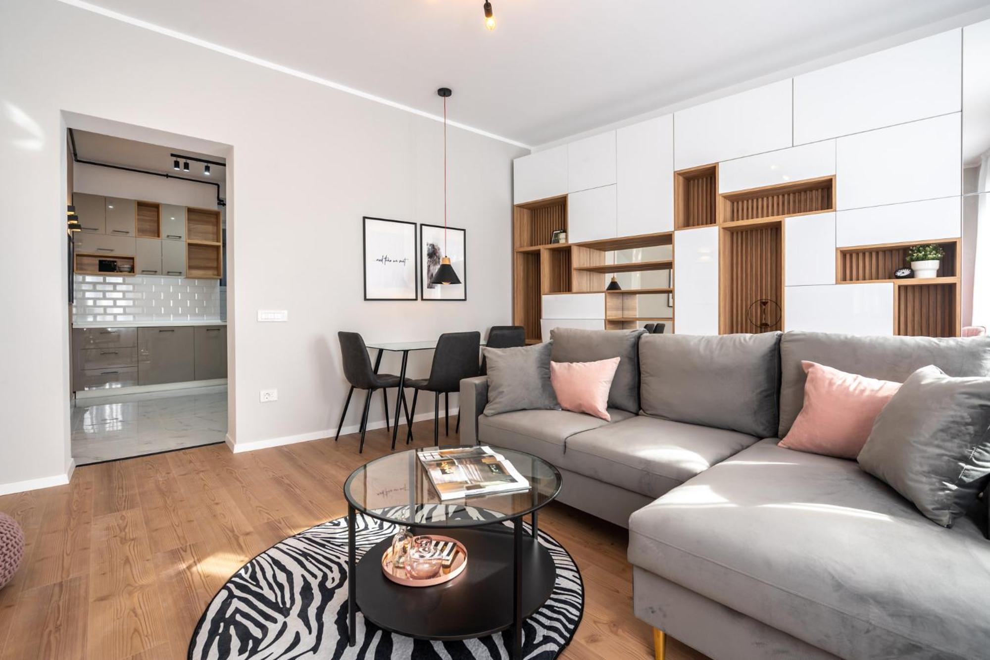 The Loft Luxury Apartments-Near The Park In The City Center Bucarest Esterno foto