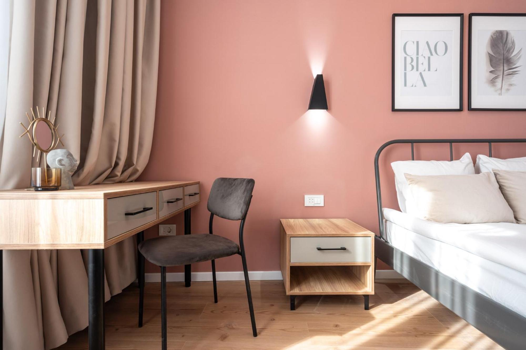 The Loft Luxury Apartments-Near The Park In The City Center Bucarest Esterno foto